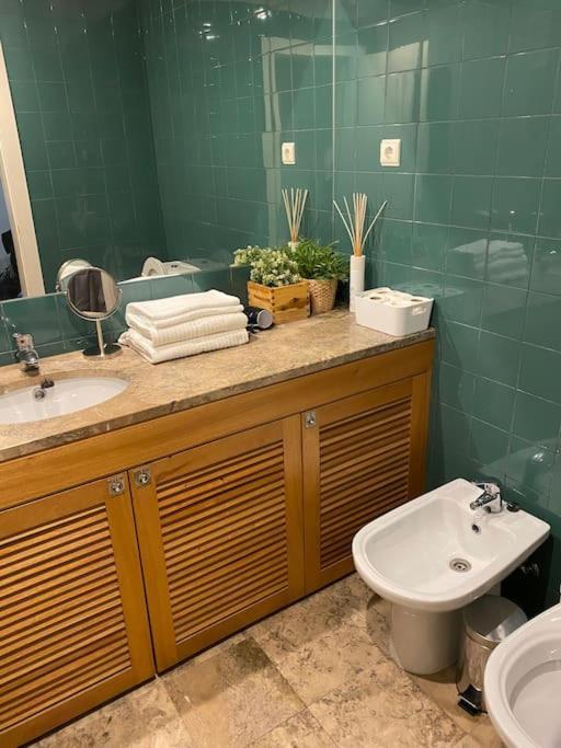 Swimming Pool Apartment With Private Garage Πόρτο Εξωτερικό φωτογραφία